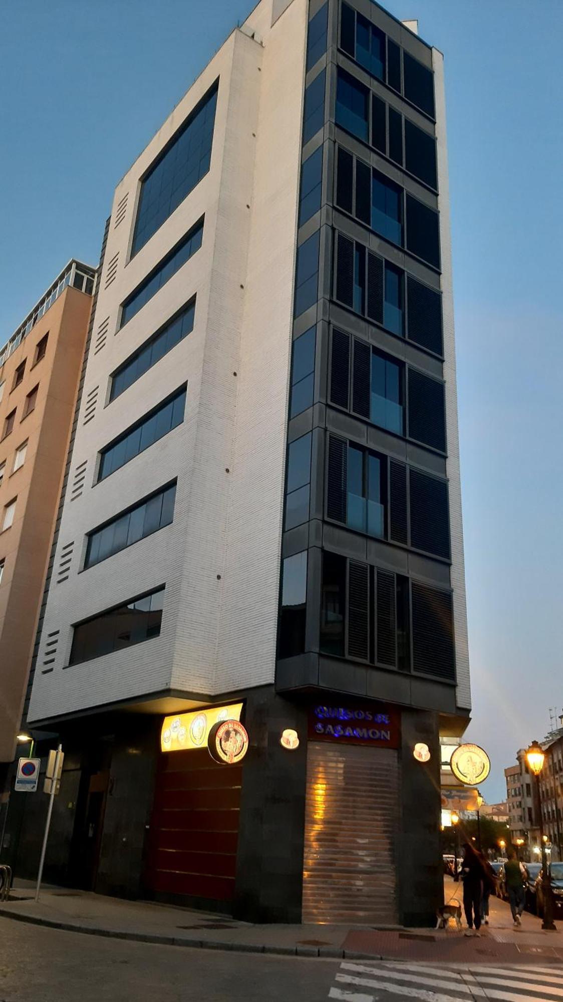 Luxeinburgos Atico Con Vistas Espectaculares Apartment Екстериор снимка